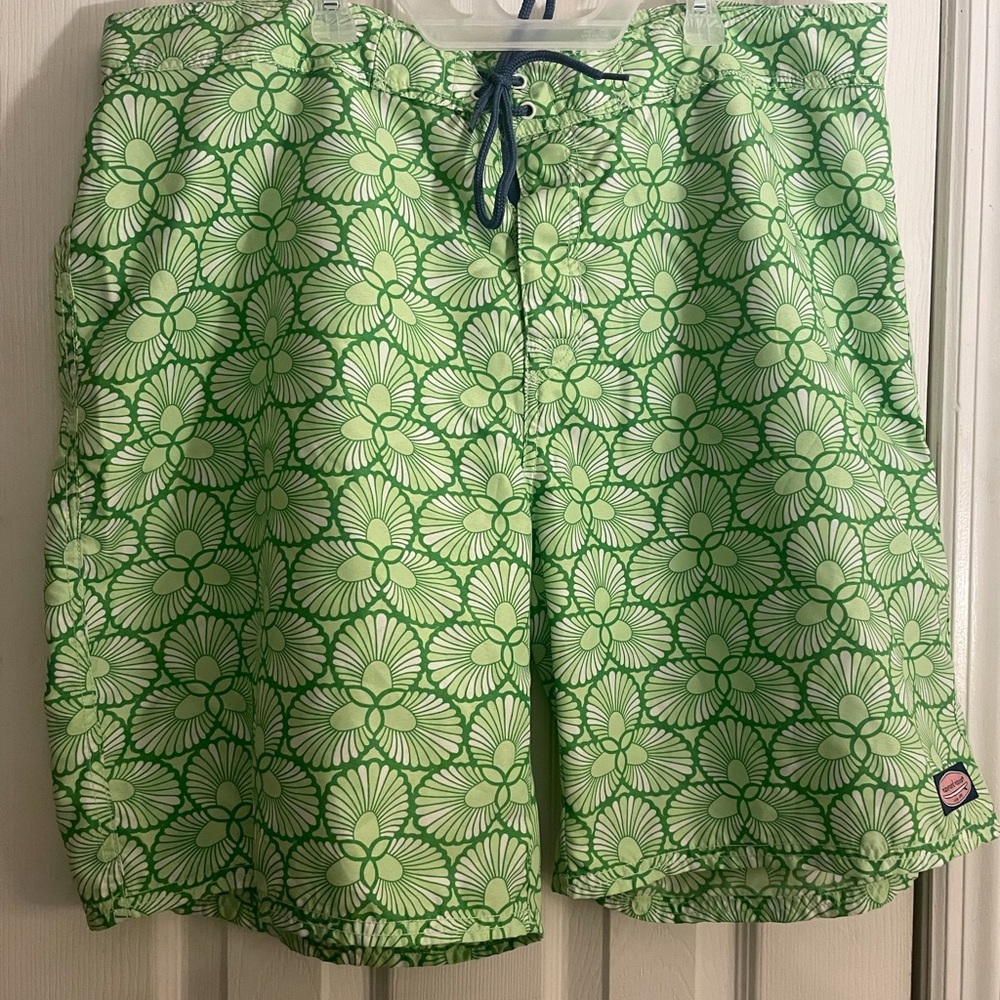 Vineyard Vines men’s swim trunks